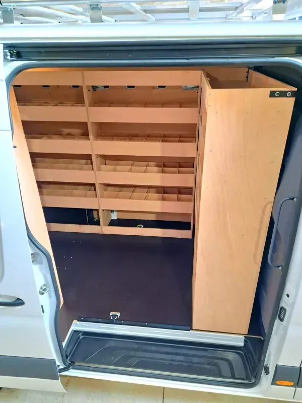 aménagement intérieur véhicule utilitaire