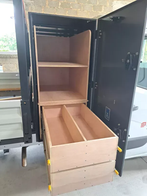 aménagement intérieur véhicule utilitaire